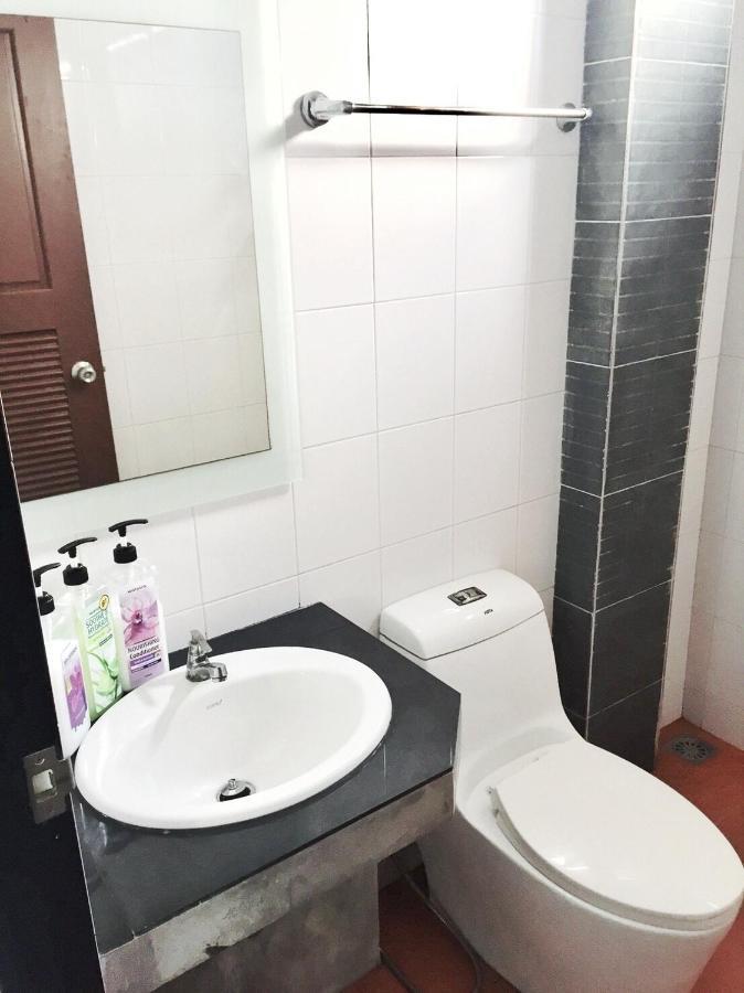 The Room Apartment Сурат-Тхані Екстер'єр фото